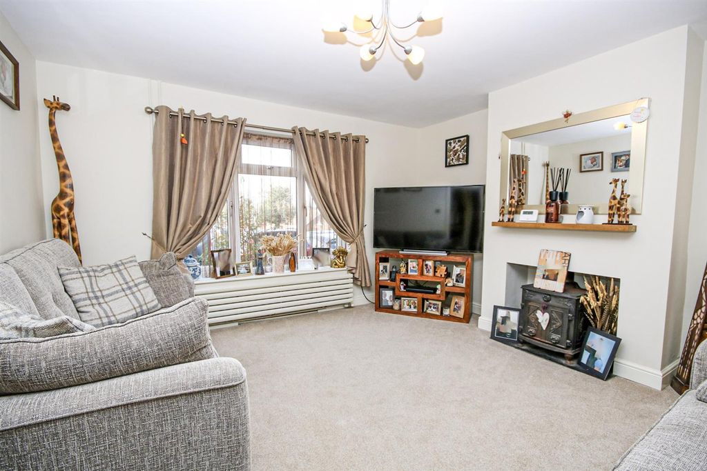 Property photo 2 of 23 22-Img_7253.Jpg