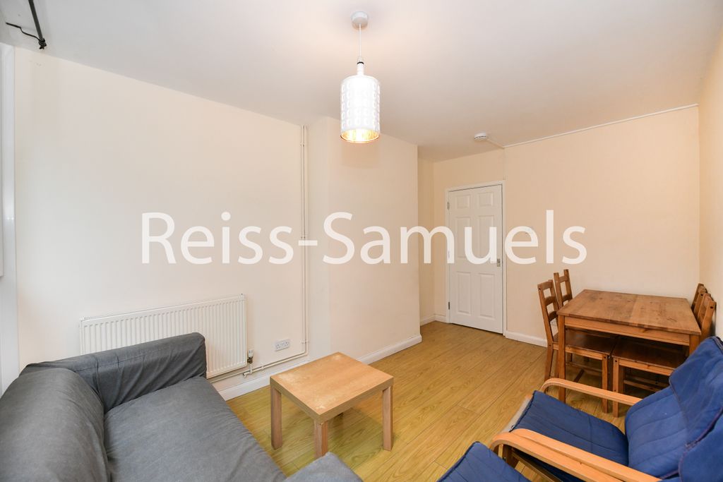 Property photo 3 of 30