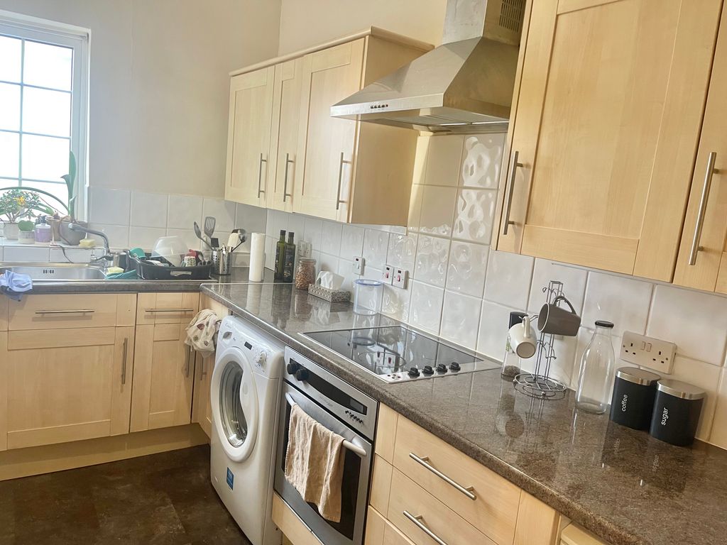 Property photo 2 of 4