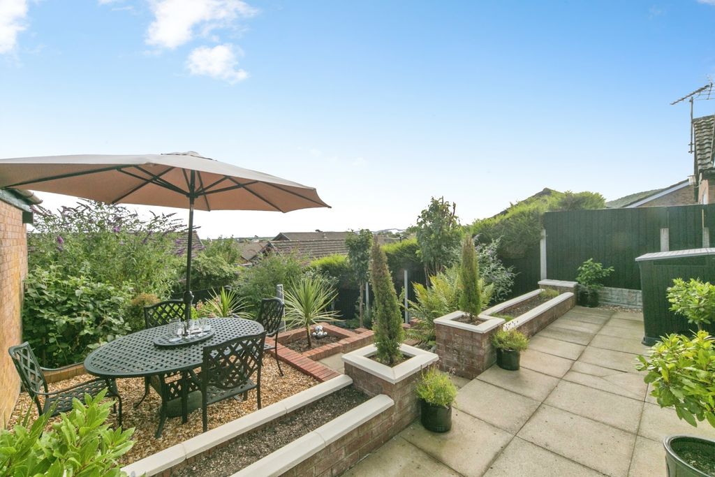 Property photo 2 of 18 Pbox-Img.Jpg