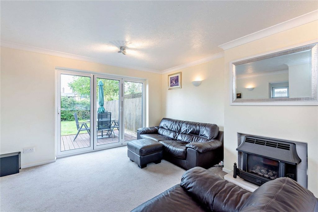 Property photo 2 of 18 Picture No. 19