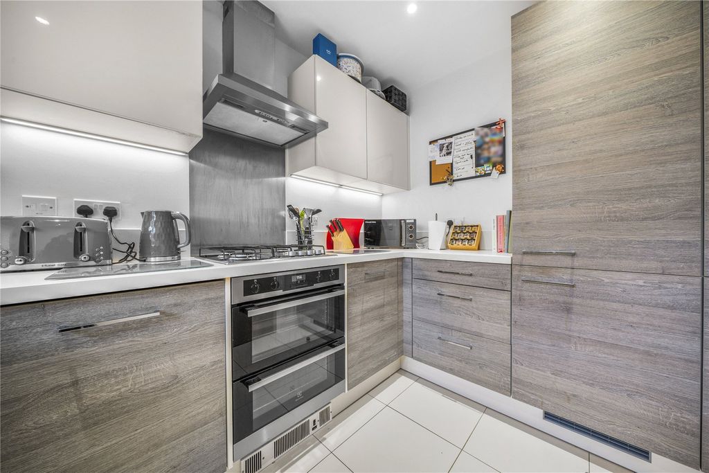 Property photo 3 of 19 Picture No. 08