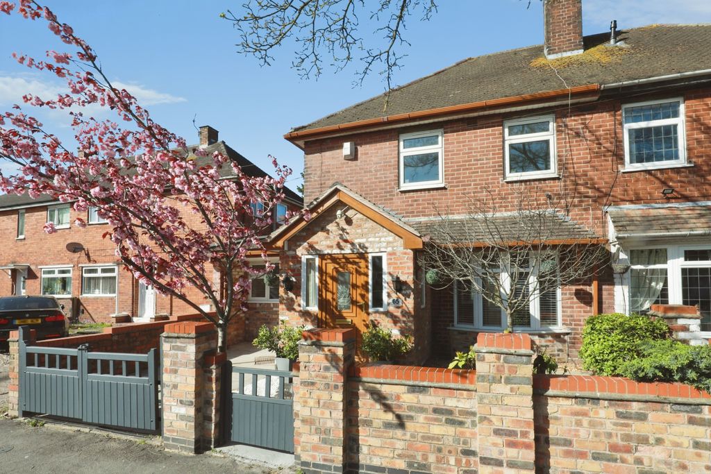 Property photo 1 of 22