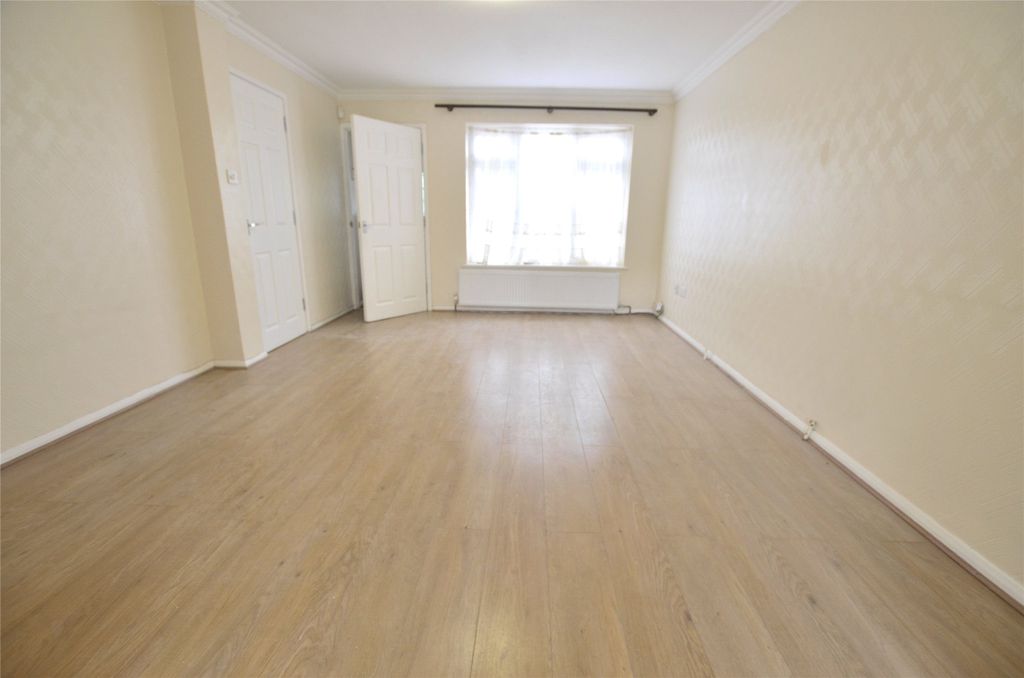 Property photo 2 of 13 Picture No. 41