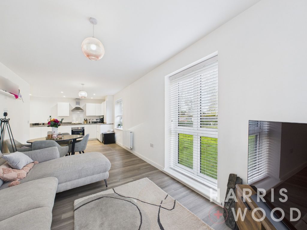 Property photo 3 of 27 4817264