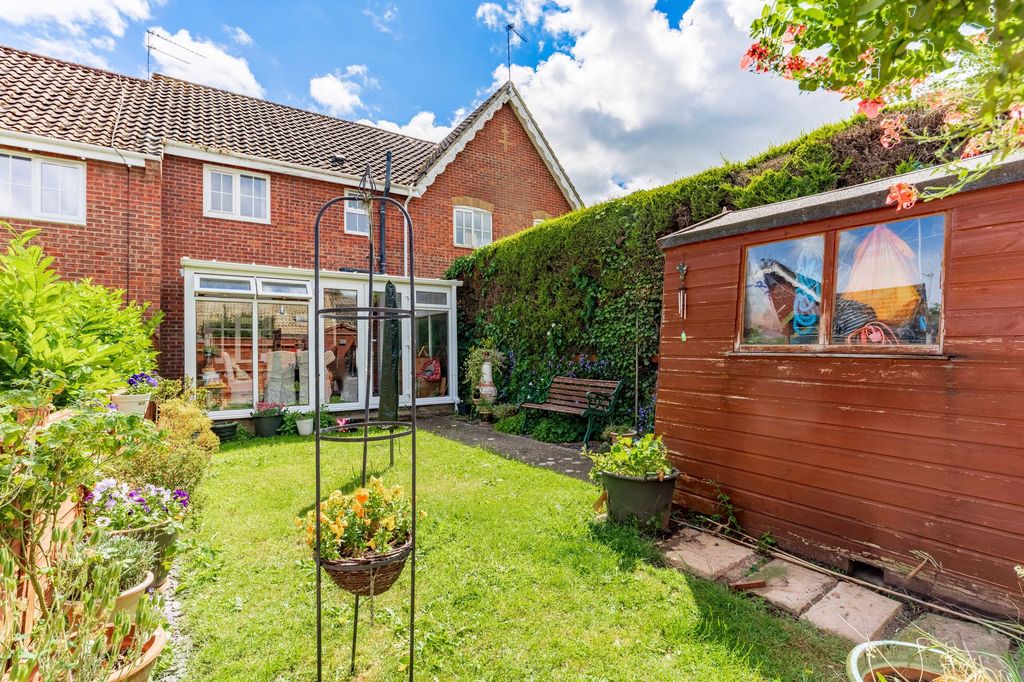 Property photo 2 of 16