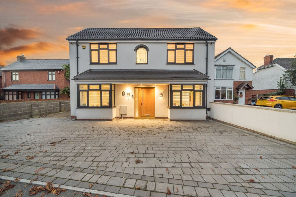 Property photo 1 of 38 Picture No. 35