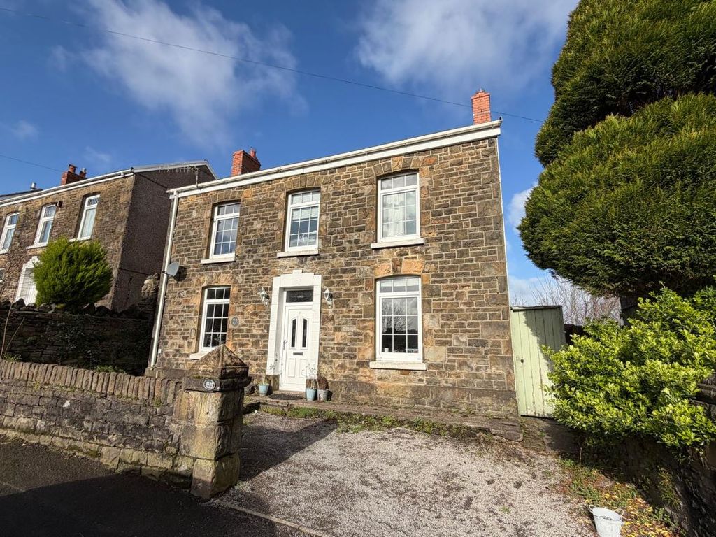 Property photo 1 of 29