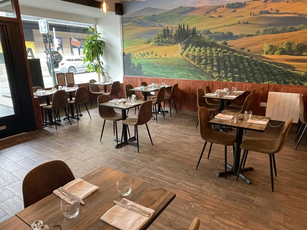 Property photo 3 of 7 11 14 36.Jpg