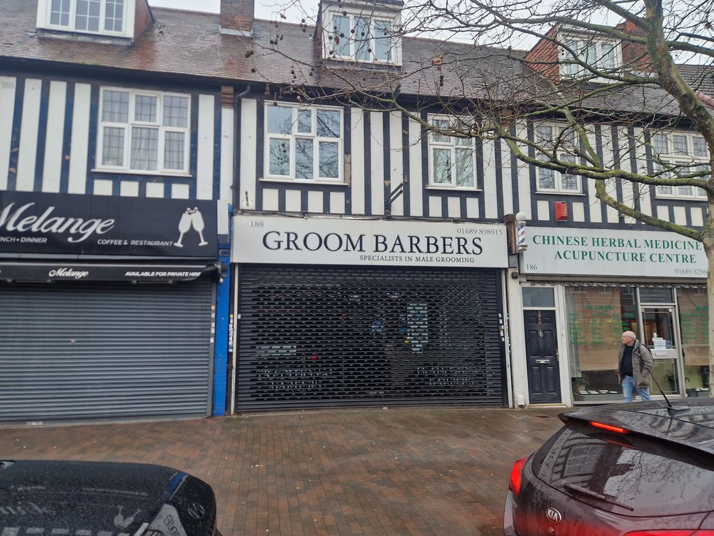 Property photo 3 of 6