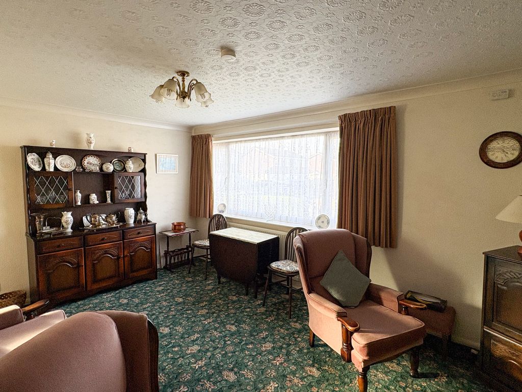 Property photo 3 of 23