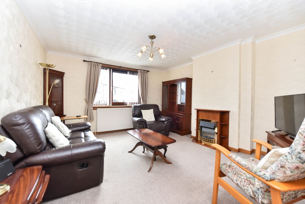 Property photo 3 of 21
