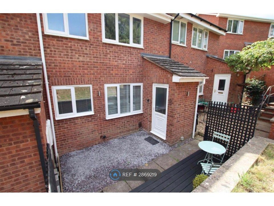 Property photo 2 of 10