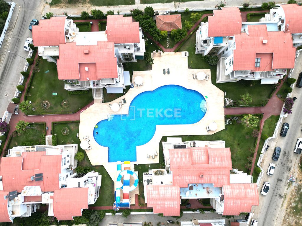 Property photo 2 of 50