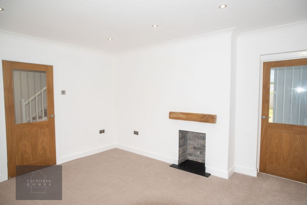 Additional image 6 of 3 bed semi-detached house for saleSwan Crescent, Beaufort NP23