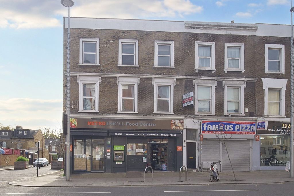 Property photo 1 of 12 23B High Street, Acton, London W3 6nd
