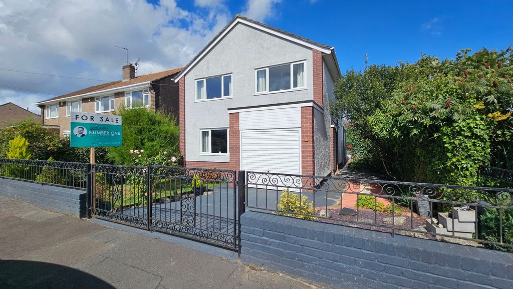 Property photo 1 of 35