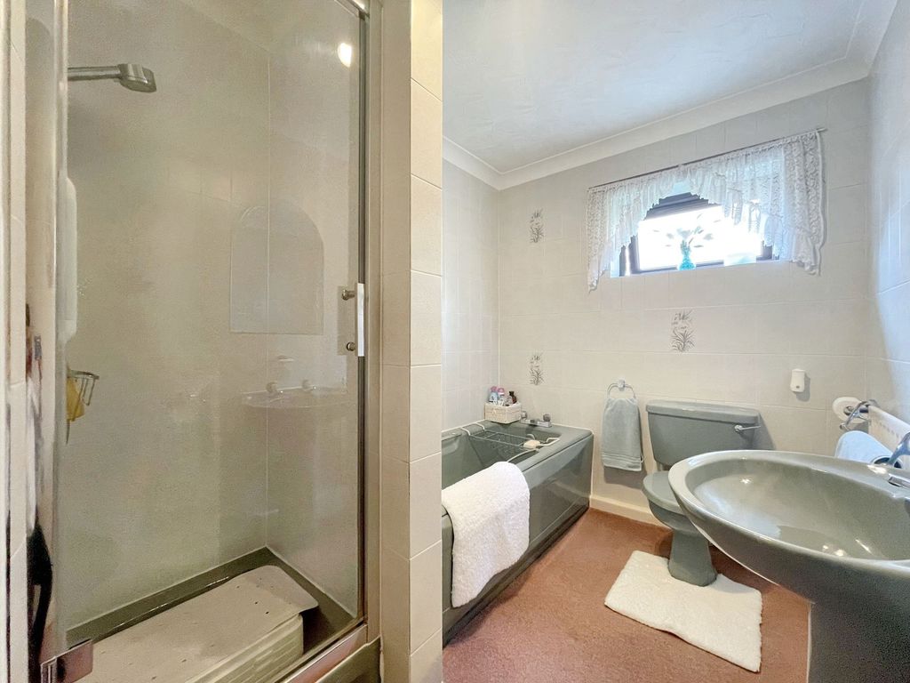 Additional image 12 of 3 bed bungalow for saleLumley Drive, Peterlee SR8