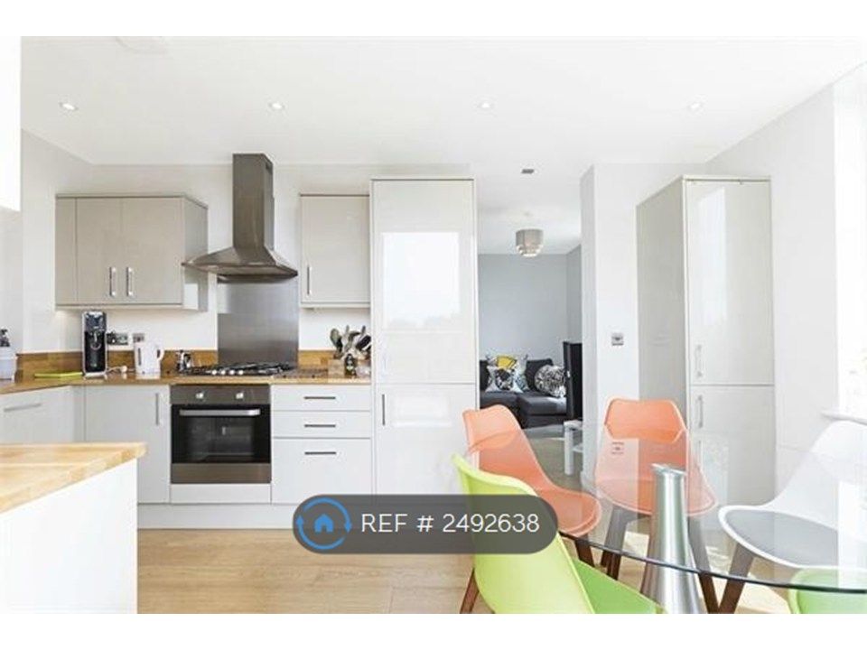 Property photo 2 of 12 Kitchen/Diner