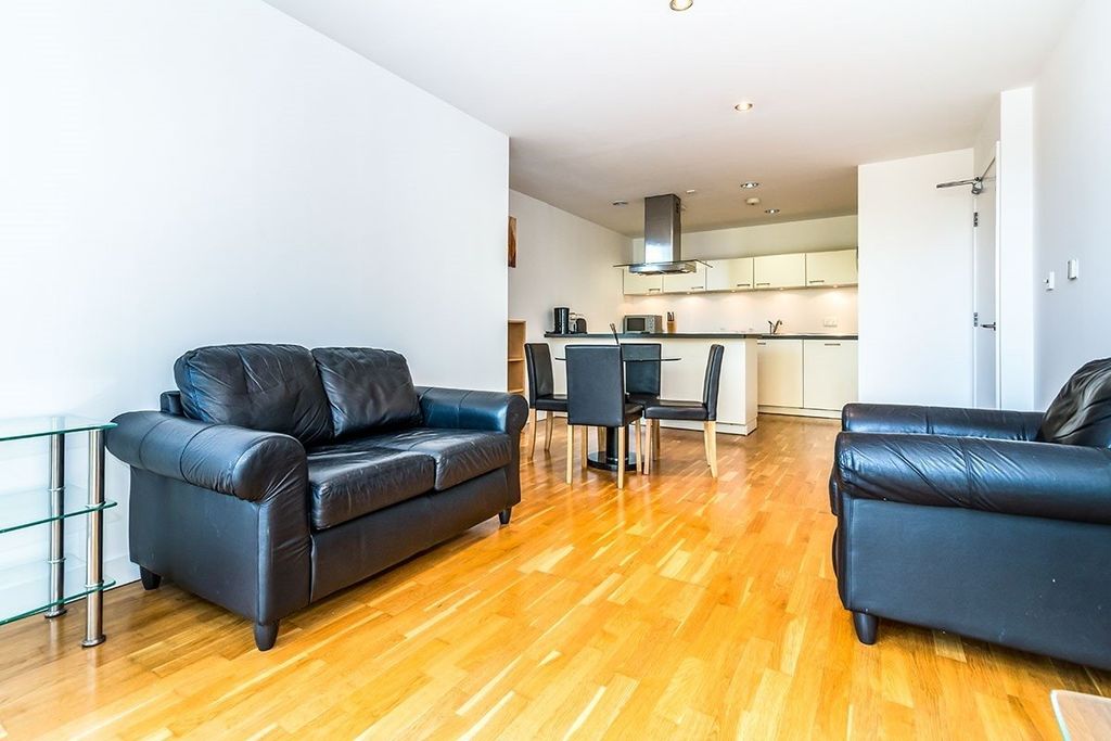 Property photo 3 of 9 Picture No. 07