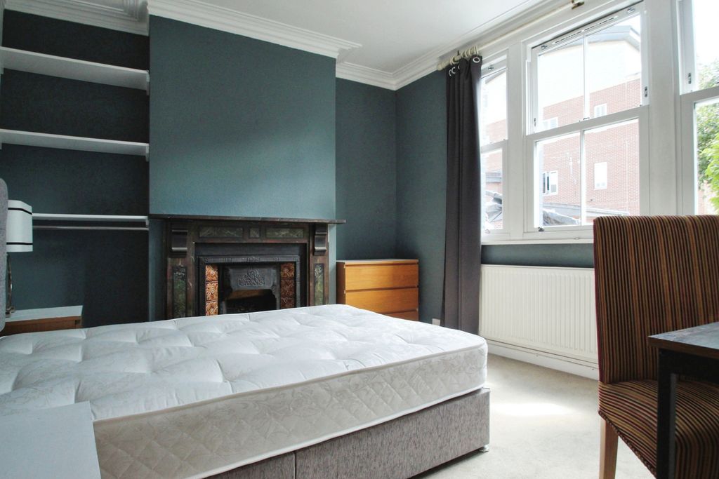 Property photo 3 of 14 144B5A0B-Img_2458