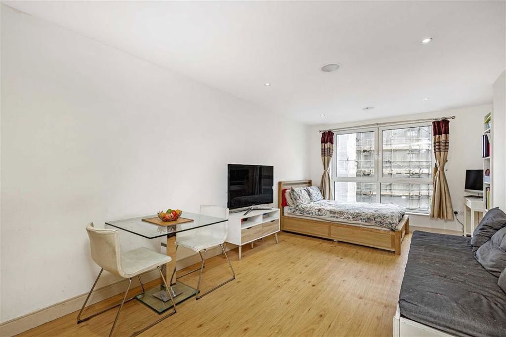 Property photo 1 of 5