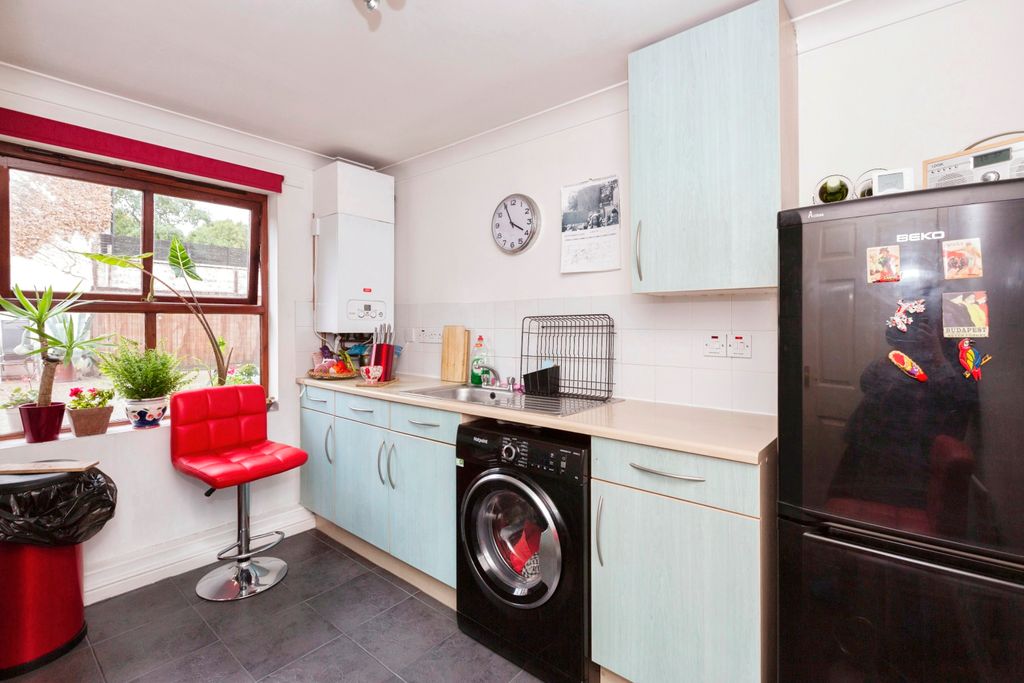 Property photo 3 of 17 Img_0104