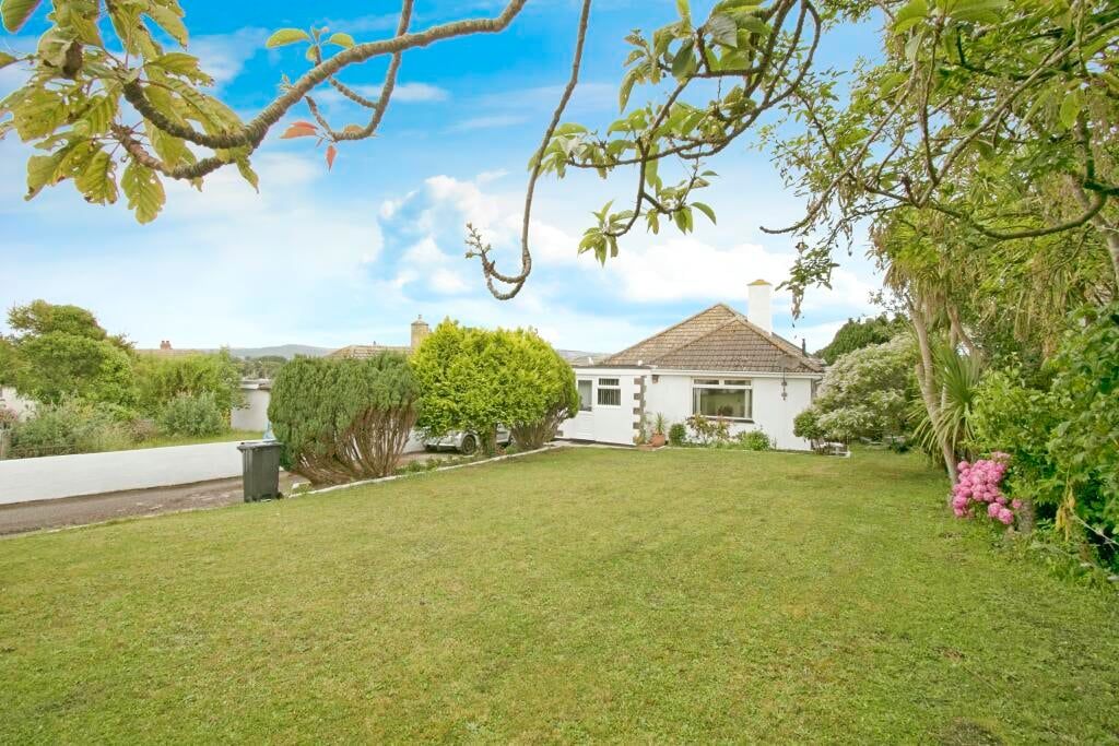 Property photo 1 of 22