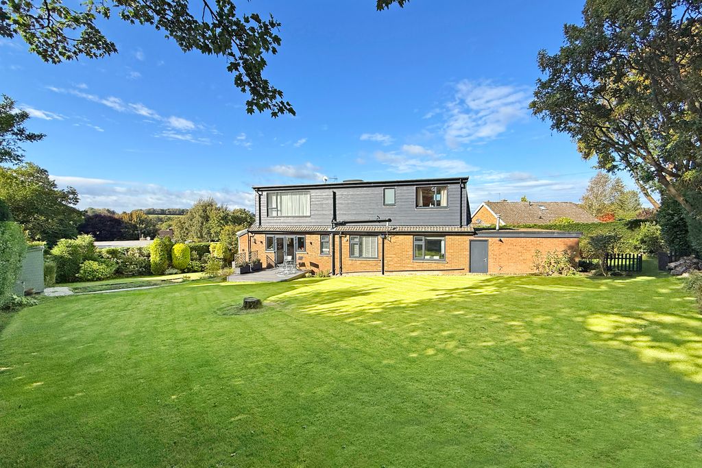 Property photo 1 of 24