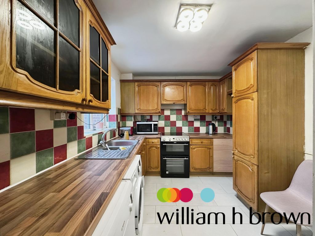 Property photo 2 of 9 Image