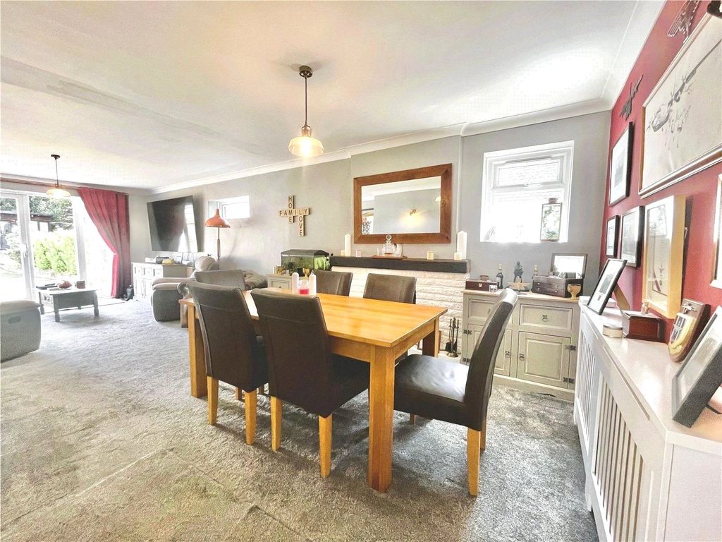 Property photo 3 of 17 Picture No. 40