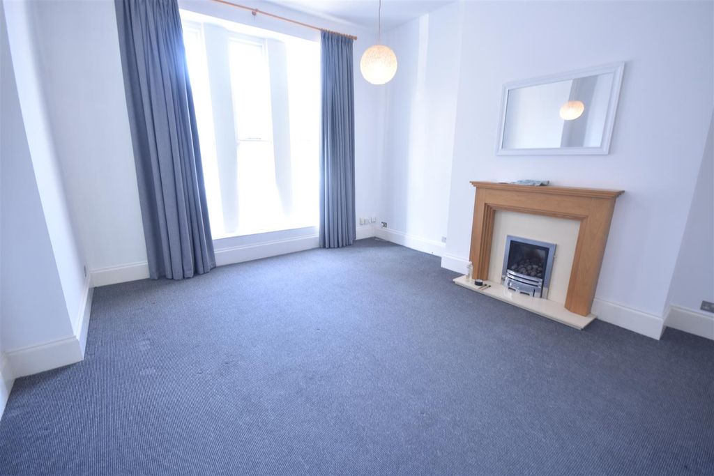 Property photo 3 of 6 Dsc_0671.Jpg