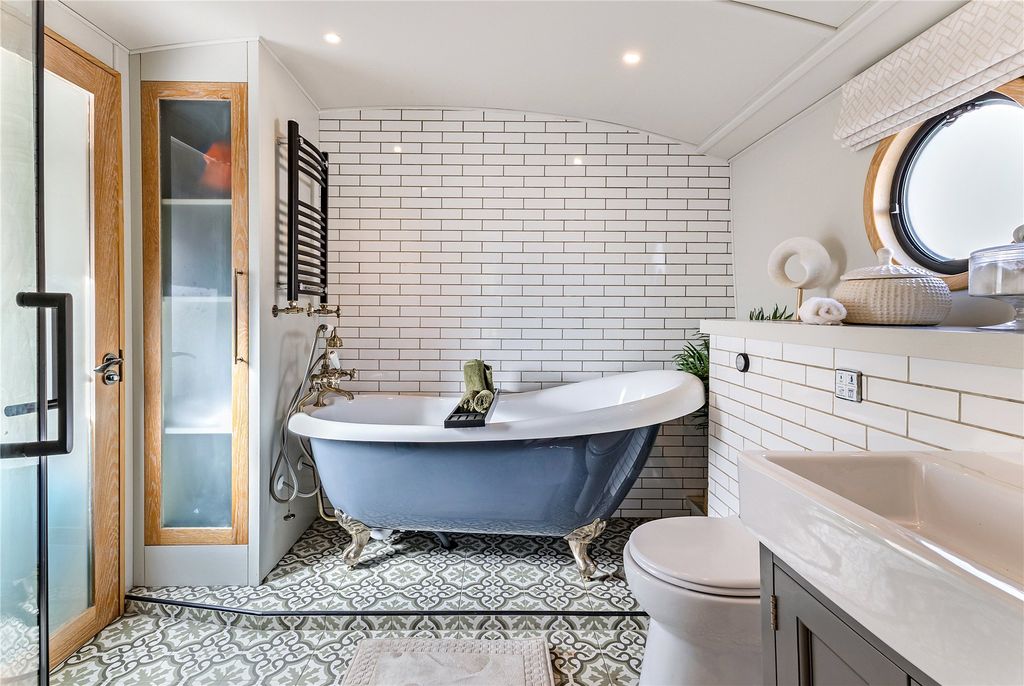 Property photo 3 of 12 Picture No. 19