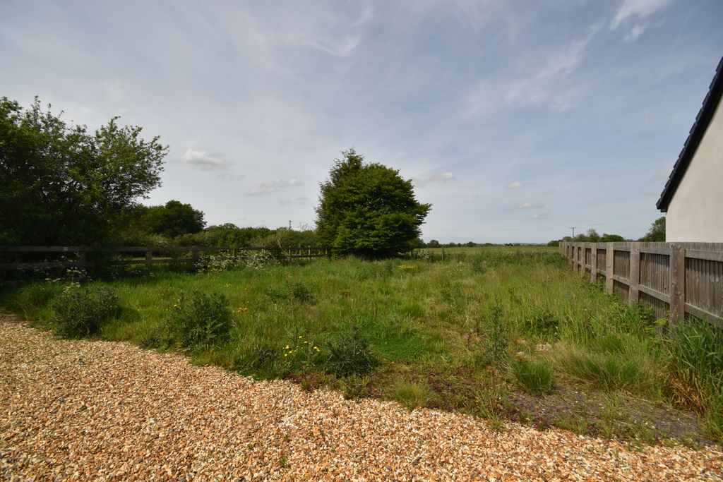 Property photo 1 of 4 Building Plot