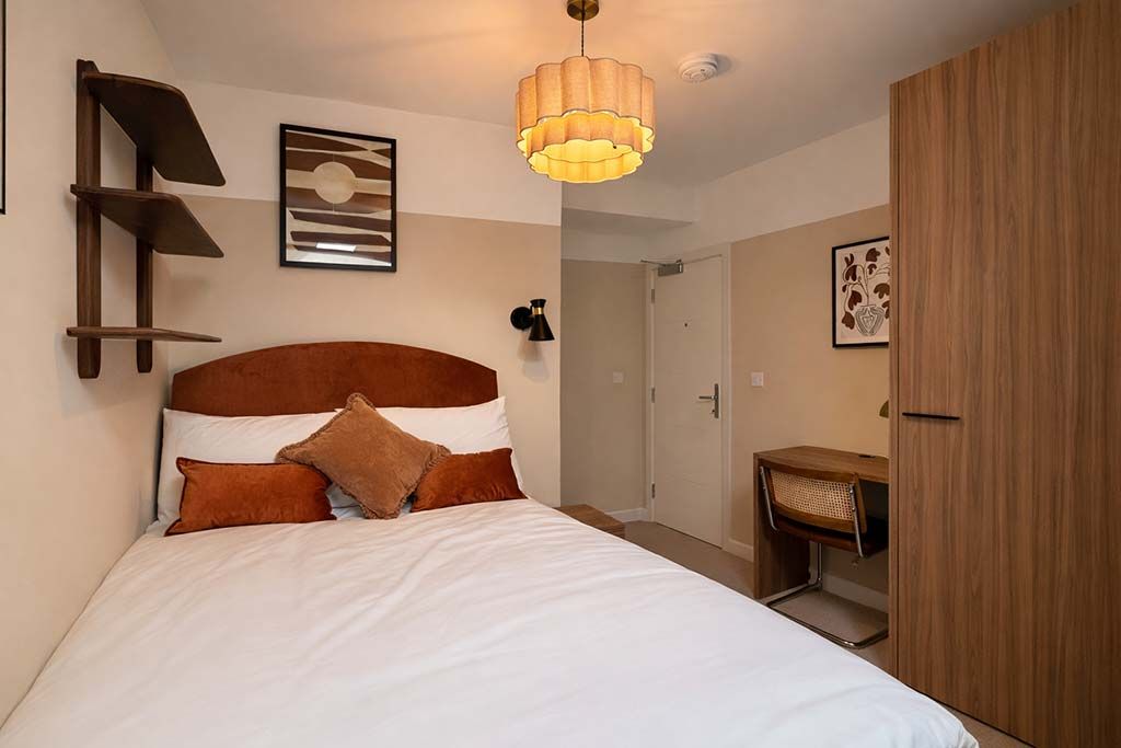 Property photo 2 of 6