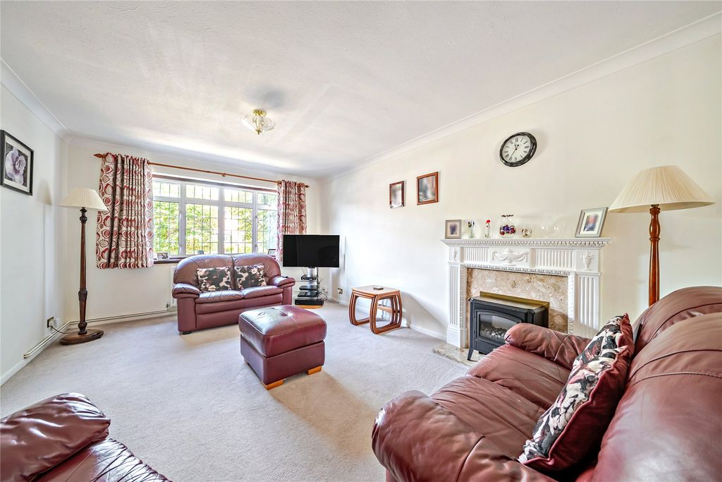 Property photo 2 of 21 Picture No. 20