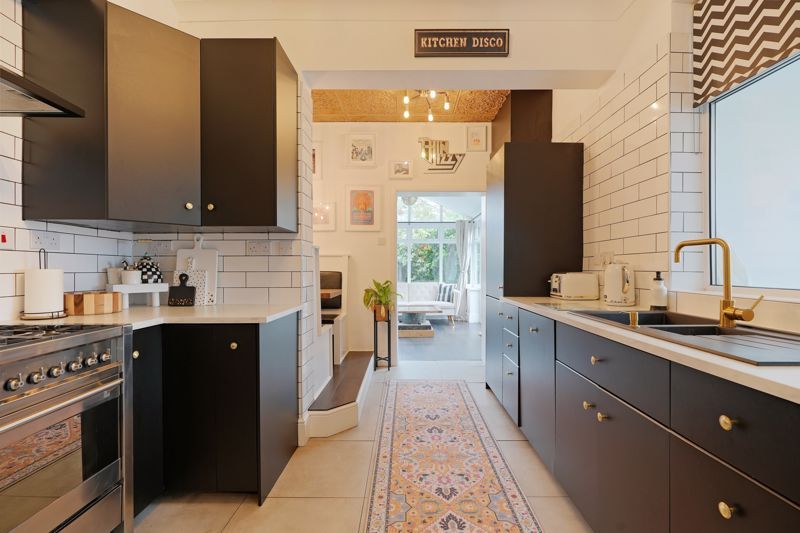 Property photo 1 of 41 Kitchen