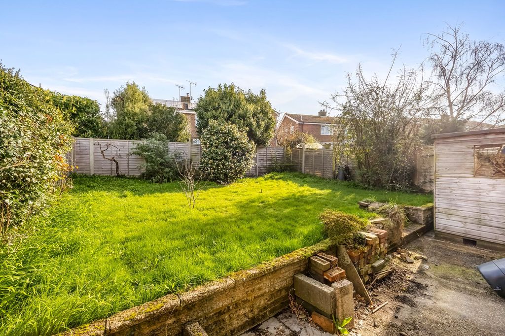 Property photo 3 of 16