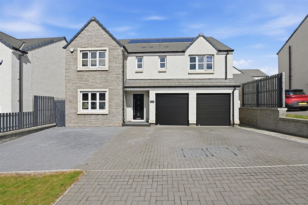 Additional image 38 of 5 bed detached house for saleHedgehog Walk, Edinburgh EH17