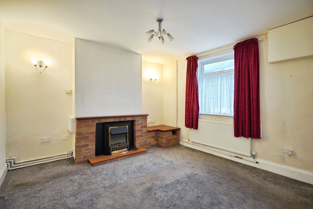 Property photo 3 of 15 Pbox-Img.Jpg