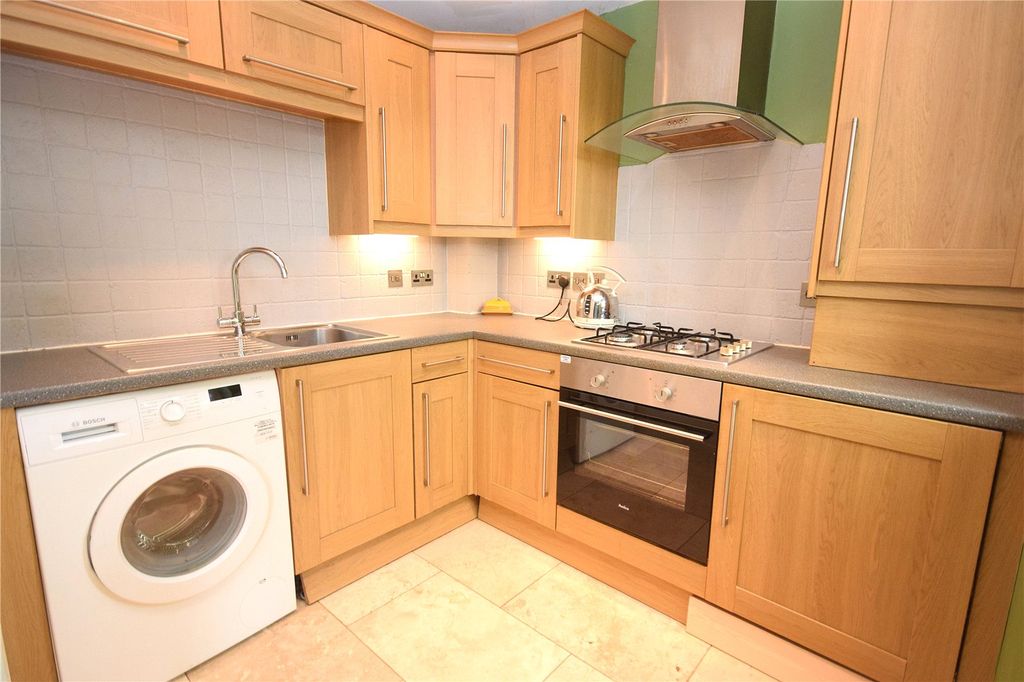 Property photo 2 of 8 Picture No. 02