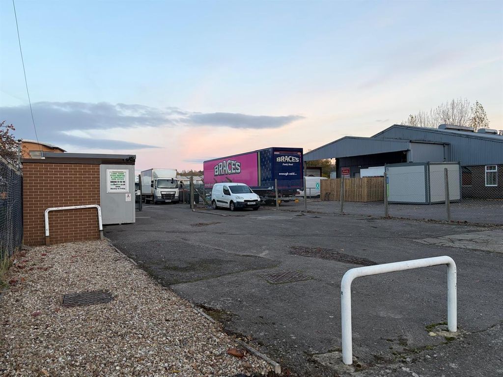 Property photo 3 of 8 Pmcn0289.Jpg