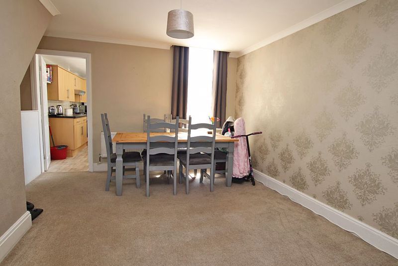 Property photo 3 of 12 Dining Area