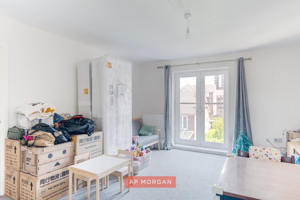 Property photo 2 of 15 Picture No. 05