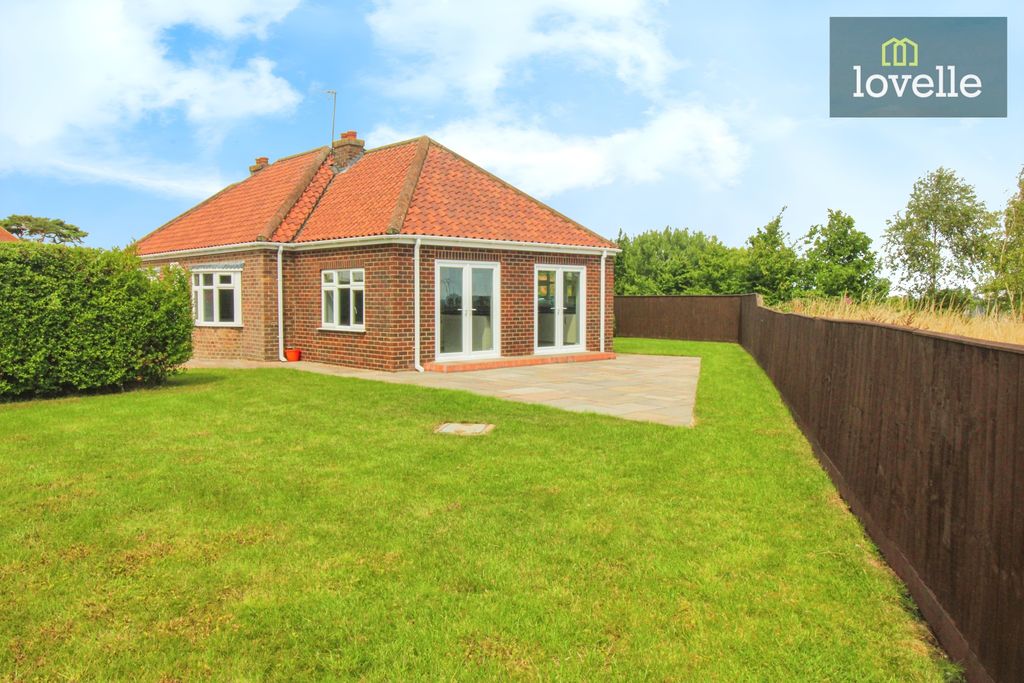 Property photo 3 of 24