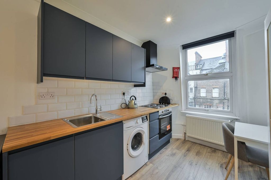 Property photo 1 of 4