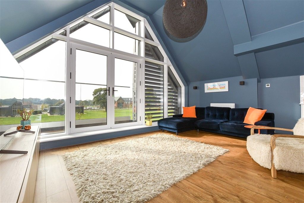 Property photo 1 of 20 Kitchen Family/Dining Area