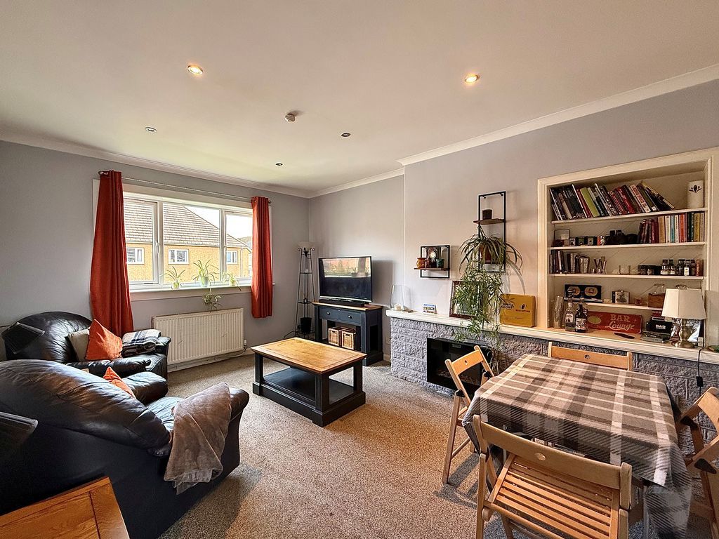 Property photo 2 of 16 Photo 3