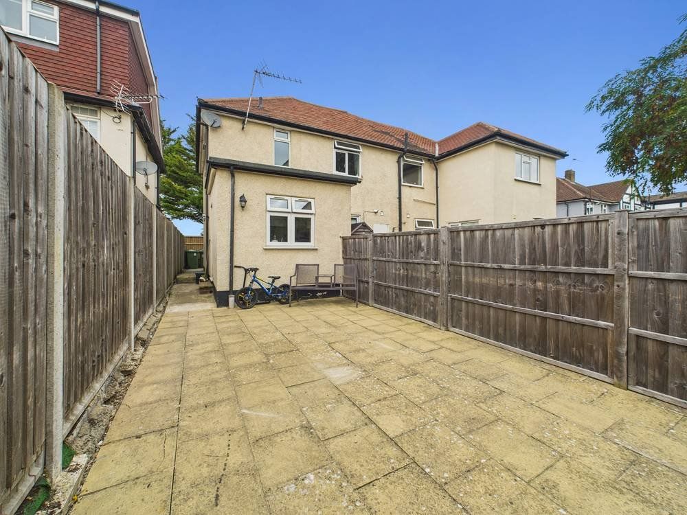 Property photo 2 of 11 Picture No. 03