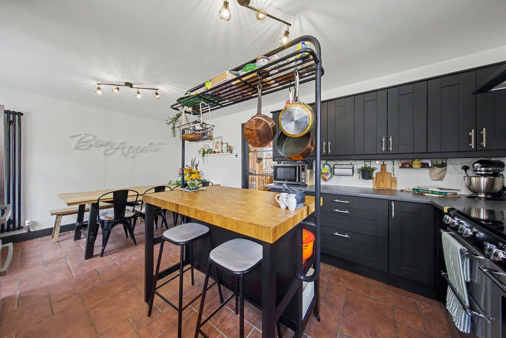 Property photo 2 of 43 Kitchen Diner